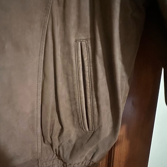 Men’s jacket - Picture 3 of 8